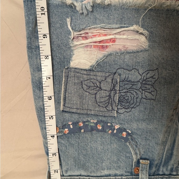 Lucky Brand Blue Jean Shorts with Floral Patches - Picture 8 of 11